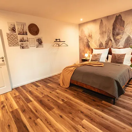 Design - Stilvoll - Gemuetlich - Citynah * Krefeld